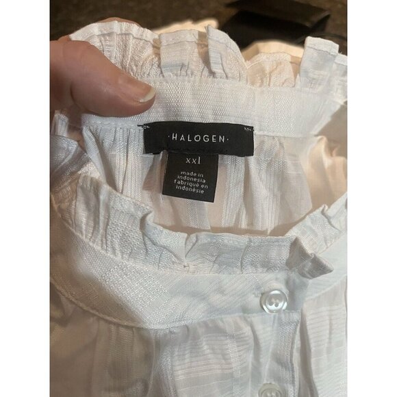 Halogen XXL White Stripe Design Button Down Blouse Long Sleeve Classic Elegant - Picture 7 of 7